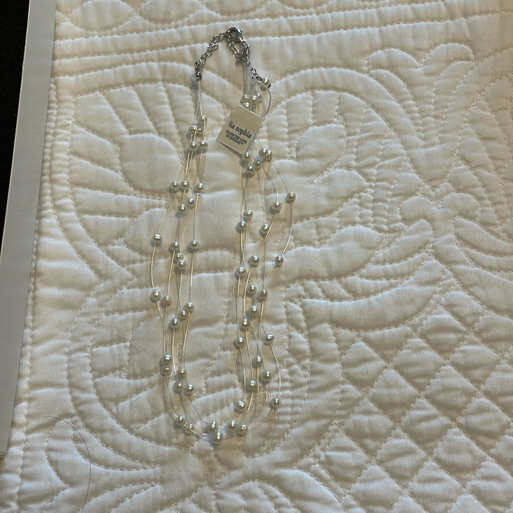 Lia Sophia pearl necklace